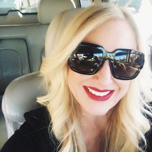 Meet your Posher, Cheri